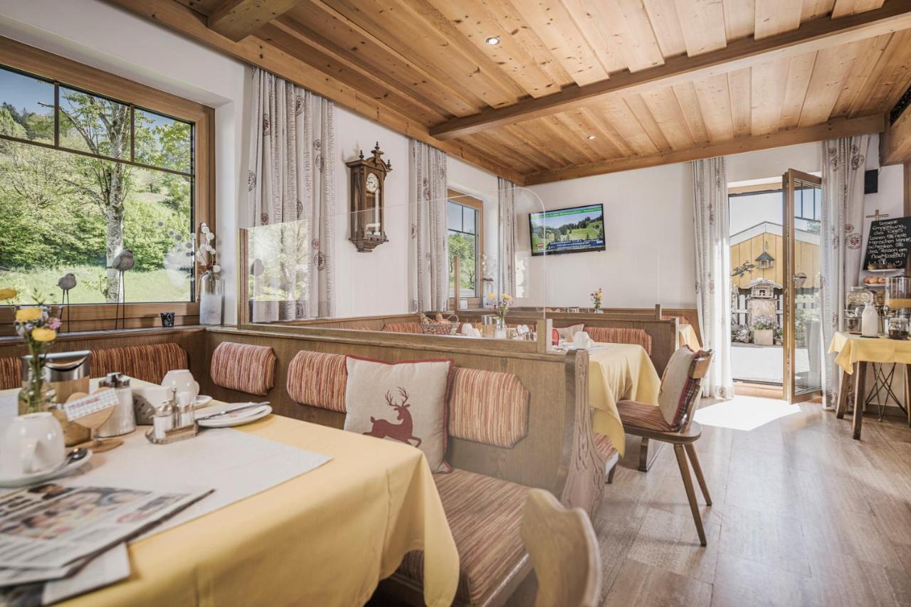 Cafe Pension Koller ブリクセン イン ターレ エクステリア 写真