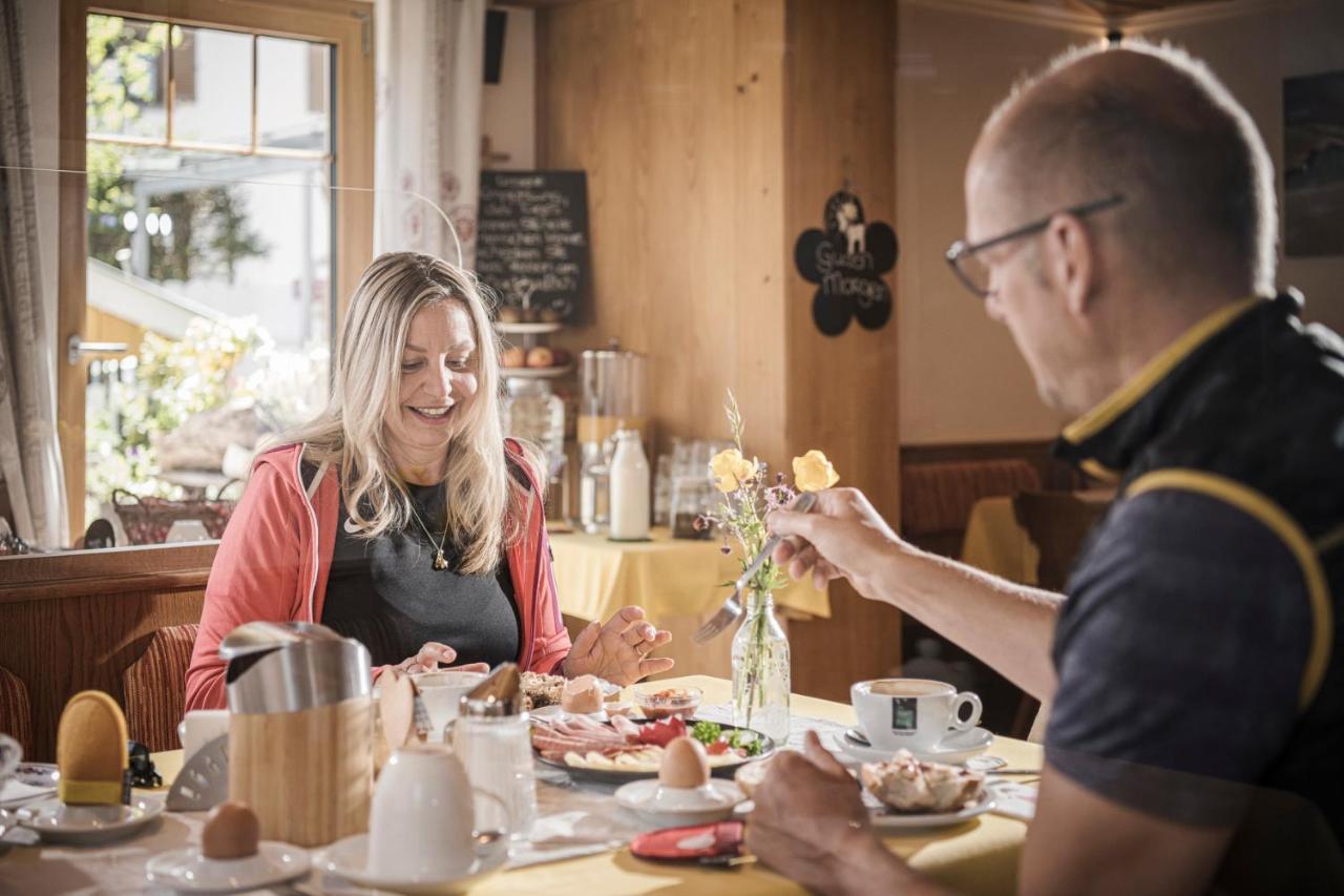 Cafe Pension Koller ブリクセン イン ターレ エクステリア 写真