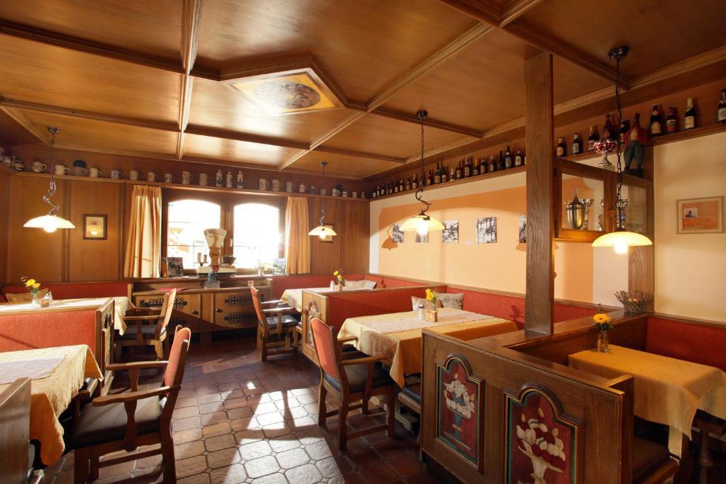 Cafe Pension Koller ブリクセン イン ターレ エクステリア 写真